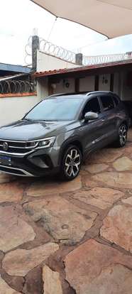 VOLKSWAGEN-TAOS-2023