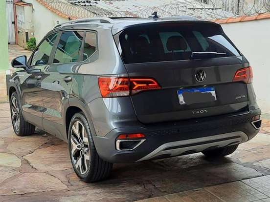 VOLKSWAGEN-TAOS-1.4 250 TSI TOTAL FLEX HIGHLINE AUTOMÁTICO VOLKSWAGEN-TAOS-2023