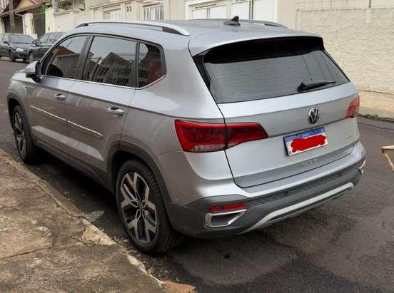VOLKSWAGEN-TAOS-1.4 250 TSI TOTAL FLEX HIGHLINE AUTOMÁTICO VOLKSWAGEN-TAOS-2024