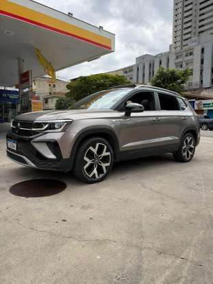 VOLKSWAGEN-TAOS-1.4 250 TSI TOTAL FLEX HIGHLINE AUTOMÁTICO VOLKSWAGEN-TAOS-2024