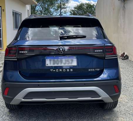 VOLKSWAGEN-T-CROSS-2025