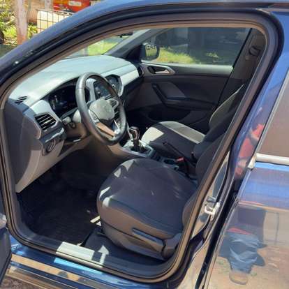 VOLKSWAGEN-T-CROSS-2023