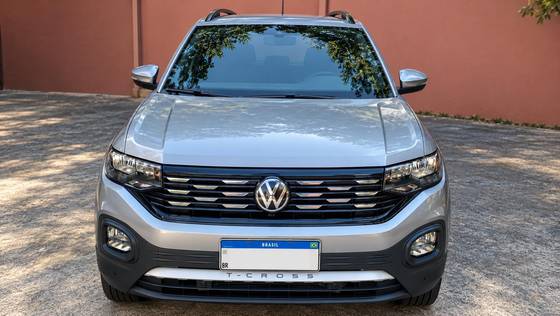 VOLKSWAGEN T-CROSS 1.0 200 TSI TOTAL FLEX COMFORTLINE AUTOMÁTICO