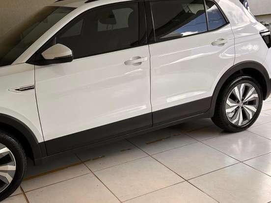 VOLKSWAGEN-T-CROSS-1.0 200 TSI TOTAL FLEX COMFORTLINE AUTOMÁTICO VOLKSWAGEN-T-CROSS-2019