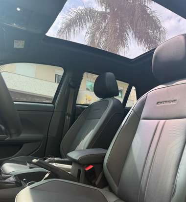VOLKSWAGEN-T-CROSS-2025