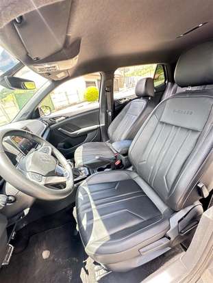 VOLKSWAGEN-T-CROSS-2025