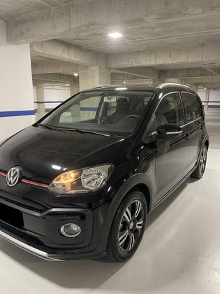 VOLKSWAGEN UP 1.0 170 TSI TOTAL FLEX XTREME 4P MANUAL