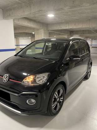 VOLKSWAGEN-UP-2021