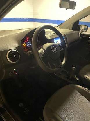 VOLKSWAGEN-UP-2021
