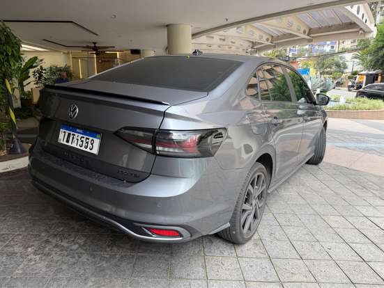 VOLKSWAGEN-VIRTUS-2024