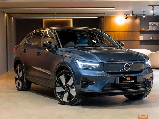 VOLVO-EC40-P8 RECHARGE TWIN ELECTRIC ULTRA AWD VOLVO-EC40-2025