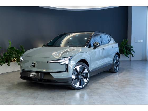 VOLVO EX30 69 KW ELÉTRICO PERFORMANCE ULTRA