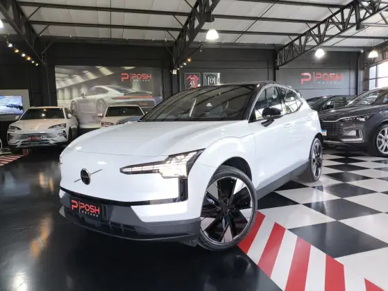 VOLVO EX30 69 KW ELÉTRICO ULTRA