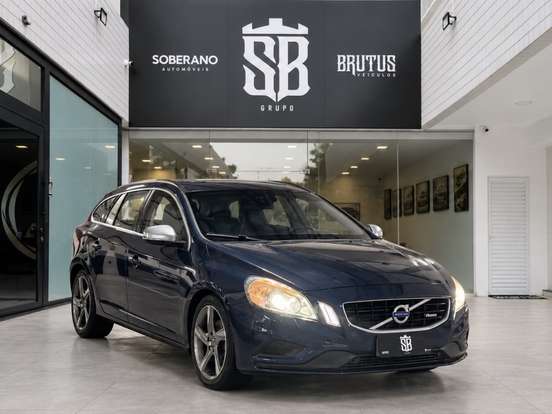 VOLVO-V60-2.0 T5 R DESIGN DYNAMIC 16V TURBO GASOLINA 4P AUTOMATIZADO VOLVO-V60-2013
