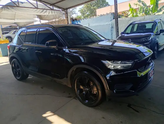 VOLVO XC40 2.0 T4 GASOLINA GEARTRONIC