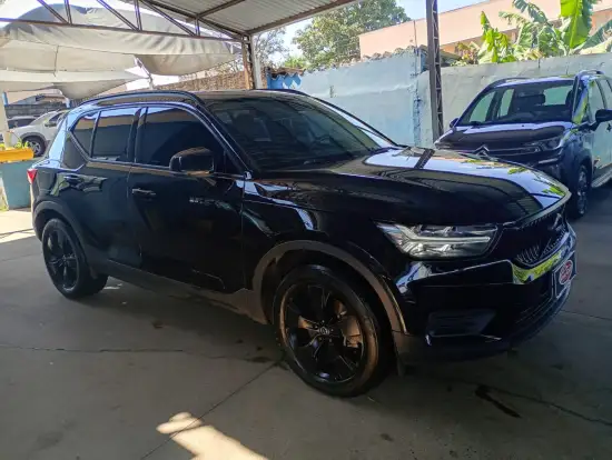 VOLVO-XC40-2.0 T4 GASOLINA GEARTRONIC VOLVO-XC40-2019
