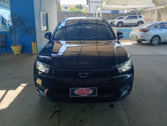 VOLVO-XC40-2.0 T4 GASOLINA GEARTRONIC VOLVO-XC40-2019