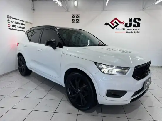 VOLVO-XC40-2.0 T5 GASOLINA R-DESIGN AWD GEARTRONIC VOLVO-XC40-2019