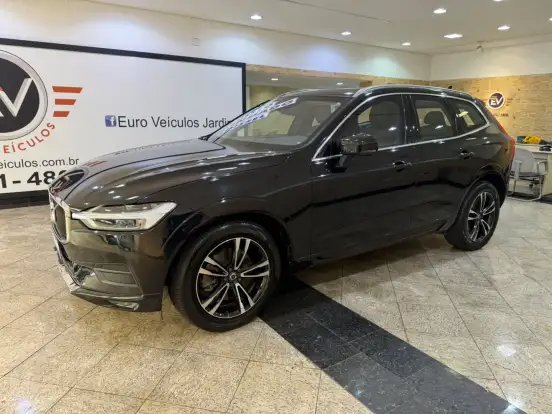 VOLVO-XC60-2018