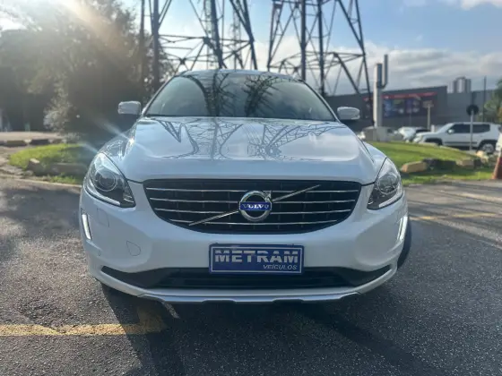 VOLVO XC60 2.0 T5 DYNAMIC FWD TURBO GASOLINA 4P AUTOMÁTICO