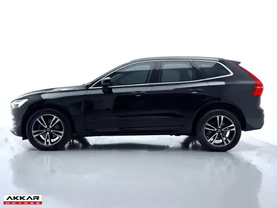 VOLVO-XC60-2.0 T5 GASOLINA MOMENTUM AWD GEARTRONIC VOLVO-XC60-2018