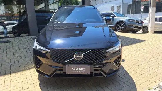 VOLVO-XC60-2025