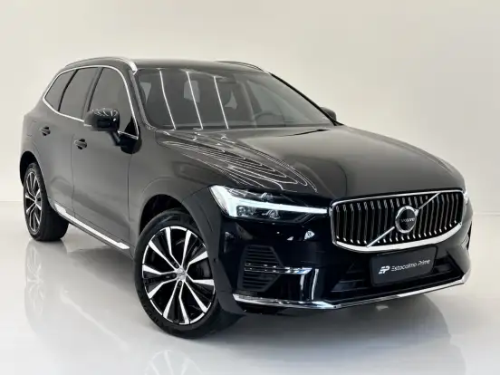 VOLVO-XC60-2023