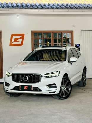VOLVO-XC60-2021