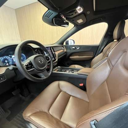 VOLVO-XC60-2.0 T8 HYBRID MOMENTUM AWD GEARTRONIC VOLVO-XC60-2021