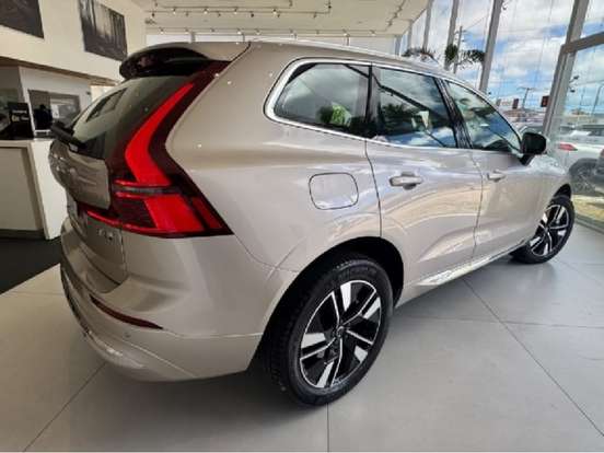 VOLVO-XC60-2.0 T8 PHEV PLUS AWD GEARTRONIC VOLVO-XC60-2025