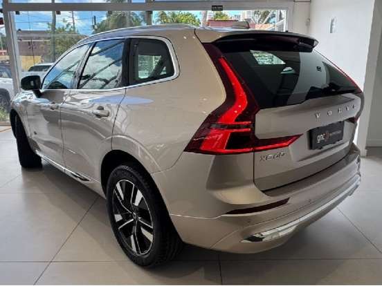 VOLVO-XC60-2.0 T8 PHEV PLUS AWD GEARTRONIC VOLVO-XC60-2025