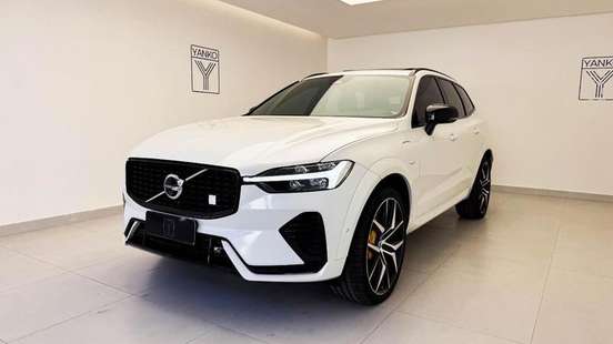 VOLVO-XC60-2023