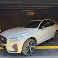 VOLVO XC60 2.0 T8 RECHARGE R-DESIGN AWD GEARTRONIC VOLVO XC60 2.0 T8 RECHARGE R-DESIGN AWD GEARTRONIC