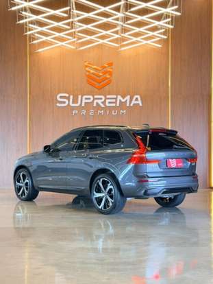 VOLVO-XC60-2025