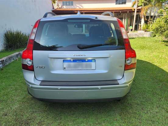 VOLVO-V50-2.5 T5 TURBO GASOLINA 4P AUTOMÁTICO VOLVO-V50-2006