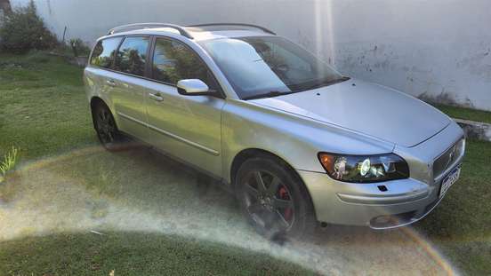 VOLVO-V50-2006