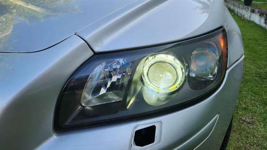 VOLVO-V50-2006