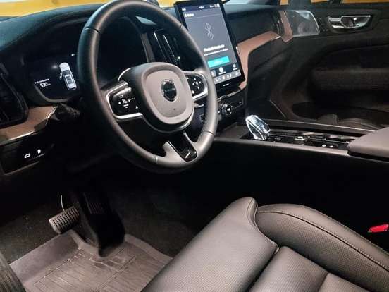 VOLVO-XC60-2.0 T8 PHEV ULTRA DARK AWD GEARTRONIC VOLVO-XC60-2025