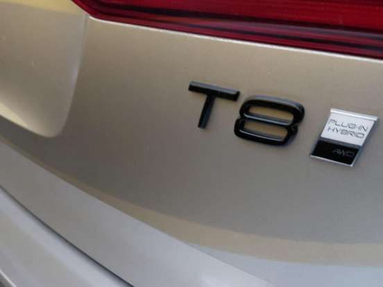 VOLVO-XC60-2.0 T8 PHEV ULTRA DARK AWD GEARTRONIC VOLVO-XC60-2025