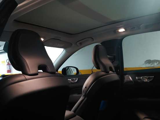 VOLVO-XC60-2.0 T8 PHEV ULTRA DARK AWD GEARTRONIC VOLVO-XC60-2025