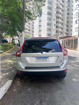 VOLVO-XC60-2009
