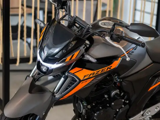 YAMAHA-FZ25 FAZER CONNECTED ABS-2025