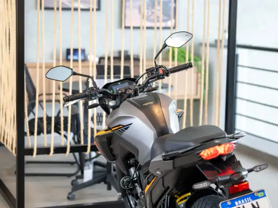 YAMAHA-FZ25 FAZER CONNECTED ABS YAMAHA-FZ25 FAZER CONNECTED ABS-2025