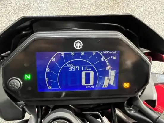 YAMAHA-FZ25 FAZER CONNECTED ABS YAMAHA-FZ25 FAZER CONNECTED ABS-2025