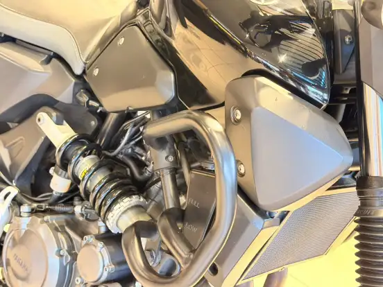 YAMAHA-MT-03-2008
