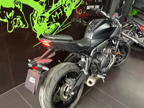 YAMAHA-MT-07 CONNECTED ABS YAMAHA-MT-07 CONNECTED ABS-2025