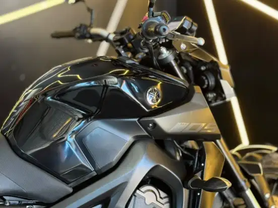 YAMAHA-MT-09 YAMAHA-MT-09-2019