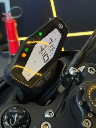 YAMAHA-MT-09-2019