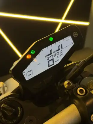 YAMAHA-MT-09-2022