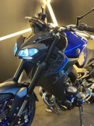 YAMAHA-MT-09-2024